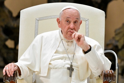 Κλυδωνίζεται το Βατικανό – Ένα βήμα πριν από ένα ακόμη ιστορικό σχίσμα, τα λάθη του Πάπα Φραγκίσκου