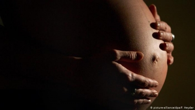 Βρετανία – Covid-19: 1 στους 5 ασθενείς στις ΜΕΘ είναι έγκυες γυναίκες – Τι ισχύει με τον εμβολιασμό τους