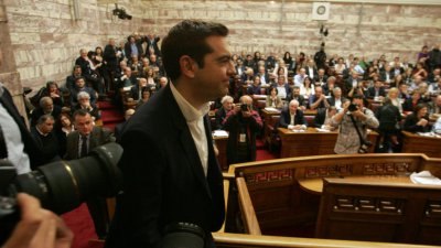 ΚΟ ΣΥΡΙΖΑ: Ορίζοντας 2 + 4 ετών για την κυβέρνηση - Η αξιολόγηση θα κλείσει εντός χρονοδιαγράμματος