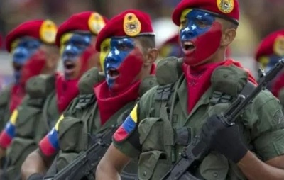 Βενεζουέλα: Σε 326 ανέρχονται τα στελέχη των ένοπλων δυνάμεων που λιποτάκτησαν και πέρασαν στην Κολομβία