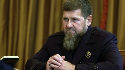 «Πραγματικά αδελφικές σχέσεις» - Ο Kadyrov συναντήθηκε με τον πρίγκιπα της Σαουδικής Αραβίας