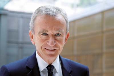 Forbes: Ο ιδιοκτήτης του ομίλου LVMH, Arnault, έχασε 9,3 δισεκατομμύρια δολάρια σε μια μέρα