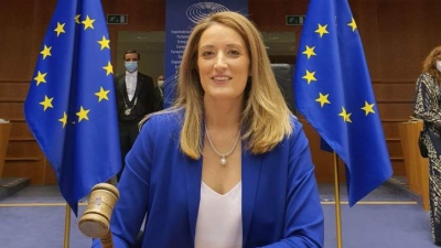 Roberta Metsola (Πρόεδρος Ευρωκοινοβουλίου) για Κώστα Σημίτη: Η Ευρώπη πενθεί με την Ελλάδα την απώλεια ενός ευρωπαϊστή ηγέτη