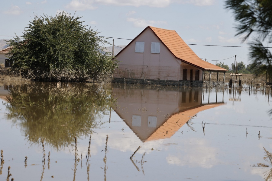 Ελπίδες και όνειρα στη λάσπη σε ένα μικρό χωριό του Παγασητικού