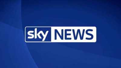 Skynews: Επιστρατεύτηκαν πάνω από 70 πυροσβέστες στη Βρετανία για να θέσουν υπό έλεγχο πυρκαγιά σε ζωολογικό κήπο