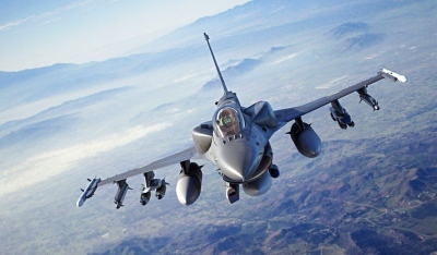 Politico: Το καλοκαίρι πάνω από 60 F-16 θα φθάσουν στην Ουκρανία… αλλά δεν υπάρχουν πιλότοι