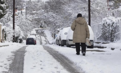 Καιρός: Η κακοκαιρία «Ζηνοβία» θα επικρατήσει έως τη Δευτέρα 30/12 – Χιονοπτώσεις σε χαμηλά υψόμετρα