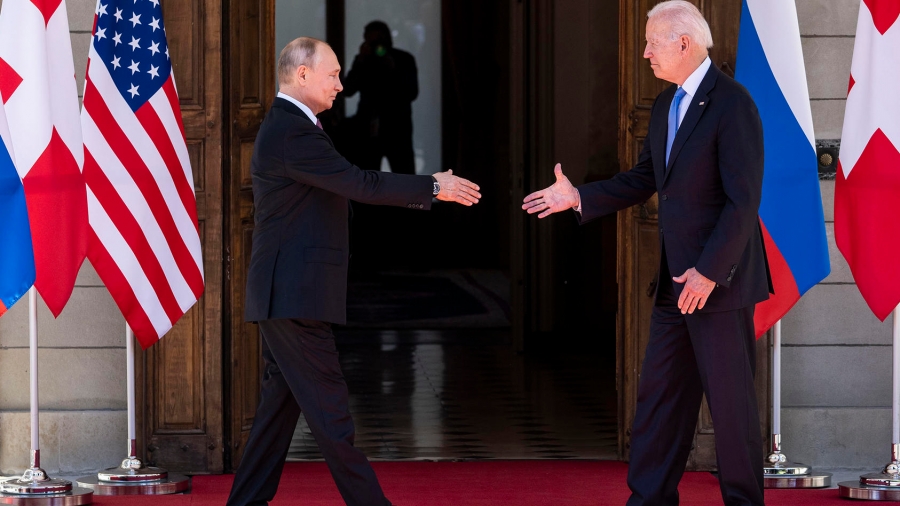 Αναφορές για επαφές ΗΠΑ και Ρωσίας στην Τουρκία: «Ουδέν σχόλιο» από Κρεμλίνο