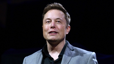Ο Elon Musk έχασε 5,6 δισ. δολάρια από ένα τροχαίο με αυτοκίνητο της Tesla