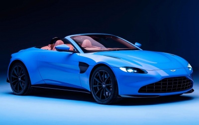 Η Aston Martin Vantage Roadster έχει την ταχύτερη οροφή παραγωγής