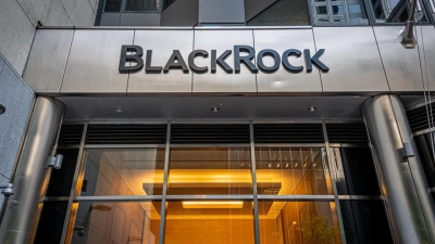 BlackRock: Ιστορικό ρεκόρ με υπό διαχείριση ύψους assets 10,6 τρισ. δολ.