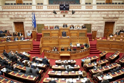 Βουλή: Kατατέθηκε ο νέος ποινικός κώδικας - To πρόβλημα παραμένει για τα τραπεζικά στελέχη