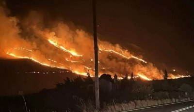 Κρήτη: Σε ύφεση η πυρκαγιά στα Ακούμια Ρεθύμνου -  Και ενάερια μέσα στην κατάσβεση