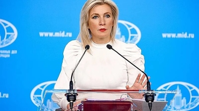 Καταιγιστική η Zakharova αποκαλύπτει τον πραγματικό λόγο των σχεδίων της Δύσης για κατάπαυση του πυρός στην Ουκρανία