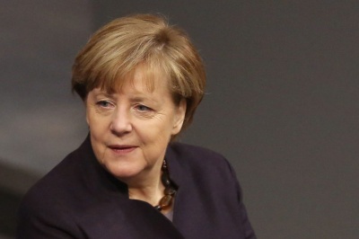 Ένταση στο CDU της Merkel - Οι «βαρόνοι» του κόμματος έσπασαν την ανακωχή