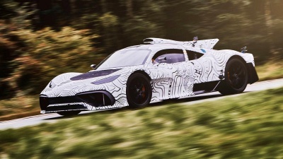 H Mercedes-AMG Project One παραγωγής στο δρόμο