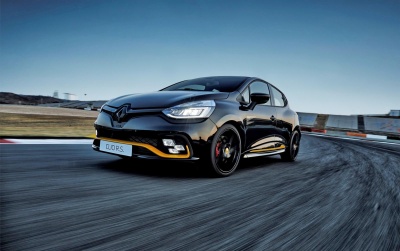 To Renault Clio R.S. 18 έχει άρωμα από Formula 1!