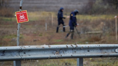 Οι αμφιλεγόμενες νάρκες που στέλνουν οι ΗΠΑ στην Ουκρανία - Απαγορευμένες σε 150 χώρες