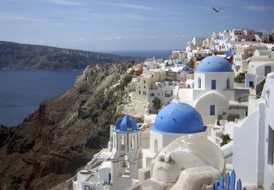 ZDF Γερμανίας: «Ο τουρισμός στην Ελλάδα ξεκινά», ο τίτλος εκτενούς αφιερώματος από την Σαντορίνη