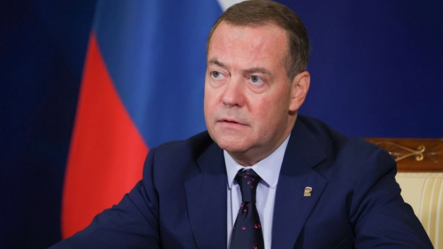 Medvedev μαινόμενος κατά Times: Νόμιμη αυτοάμυνα είναι η επίθεση κατά αξιωματούχων του ΝΑΤΟ, όχι η δολοφονία του Kirillov