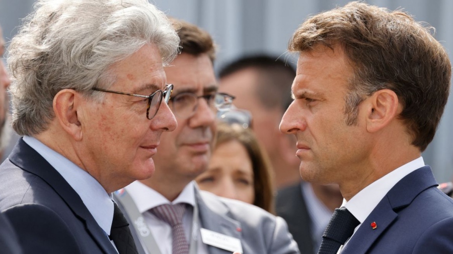 Αυθαιρεσία Macron με Κομισιόν: Δεσμεύει την επόμενη γαλλική κυβέρνηση με τον επαναδιορισμό του επιτρόπου Breton