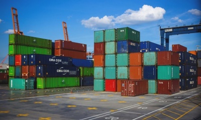 Κίνα: Ετήσια μείωση 13,8% κατέγραψε το εξαγωγικό εμπόριο τον Φεβρουάριο