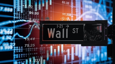 Kέρδη στη Wall Street, με τους επενδυτές να προσδοκούν συμφωνία Ρωσίας - Ουκρανίας - Ο S&P 500 στο +0,71%