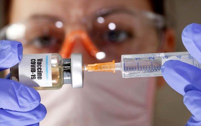 Προς χρήση στις αρχές Νοεμβρίου το ρωσικό εμβόλιο κατά του κορωνοϊού