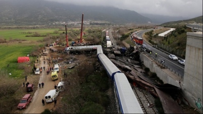 Δύσκολη μέρα σήμερα για την κυβέρνηση – Μαθητές και φοιτητές κατακλύζουν τους δρόμους