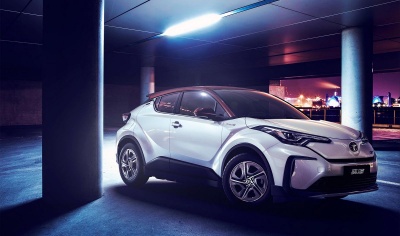 Ηλεκτρικό Toyota C-HR στην Σαγκάη