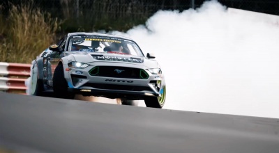 Δείτε μία Mustang να γυρίζει το Nürburgring με το πλάι