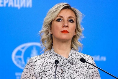 Zakharova γελοιοποιεί Zelensky: Έσπασε σωλήνας στο σπίτι και δεν πηγαίνει στις ΗΠΑ για την ορκωμοσία του Trump;