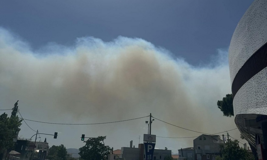 Φωτιά στην Πάρνηθα: Η απάντηση του ΔΕΔΔΗΕ στα σενάρια ότι ξεκίνησε από έκρηξη σε πυλώνες – Απορρίπτει τις δηλώσεις αυτοπτών μαρτύρων