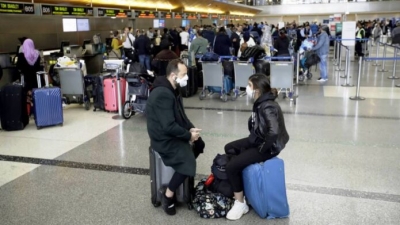 Η γραφειοκρατία Covid «διπλασιάζει τον χρόνο στα αεροδρόμια» λέει η IATA