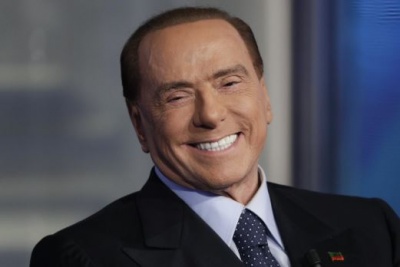 Επιστρέφει στον χώρο του ποδοσφαίρου ο Silvio Berlusconi – Αγόρασε ομάδα της «Serie C»