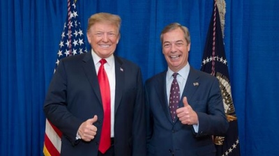 Πιο ισχυρός ο Farage στη Βρετανία μετά τον θρίαμβο του φίλου του Trump