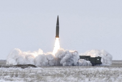 Ακόμη πιο θανατηφόρος ο ρωσικός πύραυλος Iskander 1.000  - Θα χτυπά και θα διαλύει τα ουκρανικά F16  πριν καν απογειωθούν