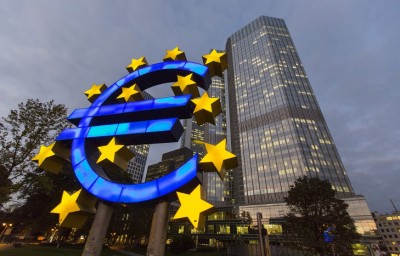 Οι αναλυτές προειδοποιούν: Η πανδημία αυξάνει τον κίνδυνο για bail-out στις ευρωπαϊκές τράπεζες