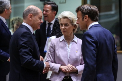 Scholz, Macron στηρίζουν von der Leyen - Οι Ευρωπαίοι ηγέτες αποφασίζουν την ηγεσία της ΕΕ