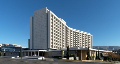 Όχι πια Hilton... The Ilisian μετονομάζεται το εμβληματικό ξενοδοχείο: Εγκαίνια το 2025 για την επένδυση των 340 εκατ. ευρώ