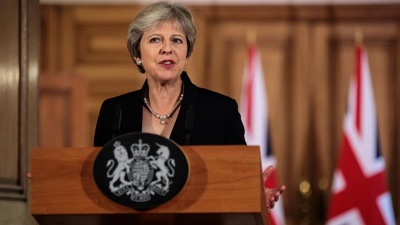Βρετανία: Υπέρ της μείωσης των πανεπιστημιακών διδάκτρων η Theresa May