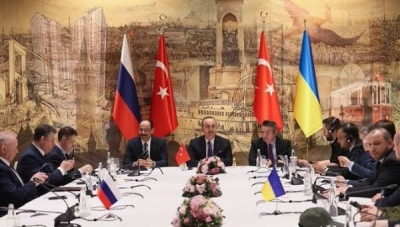 Ουκρανοί αποκαλύπτουν ότι το ΝΑΤΟ τορπίλισε τις συνομιλίες με τη Ρωσία στην Τουρκία – Θα είχαμε ειρήνη από το 2022