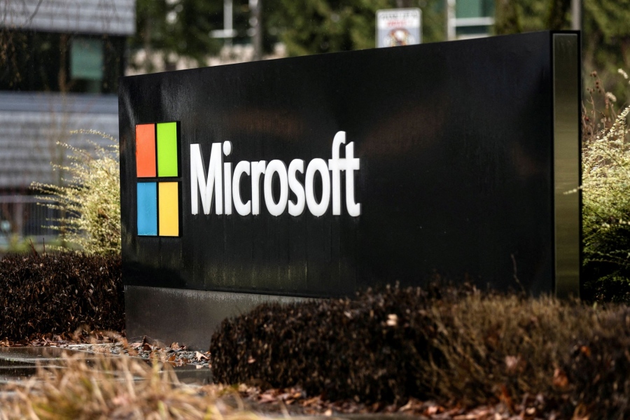 Απίστευτο φιάσκο της Microsoft: «Χάκερ της Ρωσίας» έκλεψαν email από πελάτες της εταιρείας