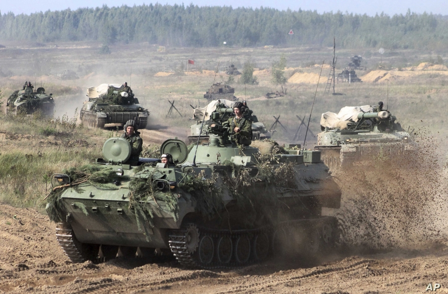 Τα παιχνίδια πολέμου Ρωσίας και Λευκορωσίας που ανησυχούν το ΝΑΤΟ