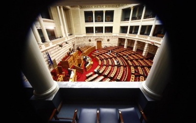 «Σπριντ» από κυβέρνηση για να μη χαθεί το «deadline» στις 22/1 – «Καταιγίδα» Υπουργικών αποφάσεων, Τροπολογιών