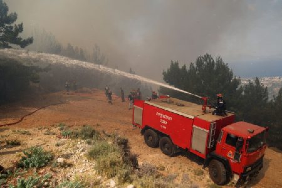 Μεγάλη φωτιά στην Εύβοια – Συναγερμός στην πυροσβεστική, ήχησε το 112