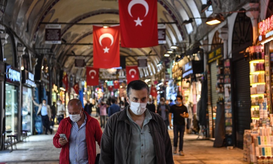 Τουρκία: Στου 243 οι νεκροί και στα 27.515 τα κρούσματα τις τελευταίες 24 ώρες