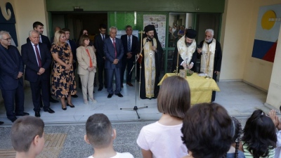 Στο Κέντρο Εκπαίδευσης και Αποκατάστασης Τυφλών η Σακελλαροπούλου: Σε μια ισότιμη κοινωνία χωρίς διακρίσεις