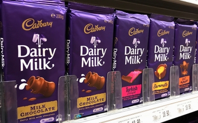 Συναγερμός για σοκολάτες: Αποσύρονται τα επιδόρπια Cadbury, μπορεί να είναι μολυσμένες - Βακτήριο μπορεί να προκαλέσει λιστερίωση