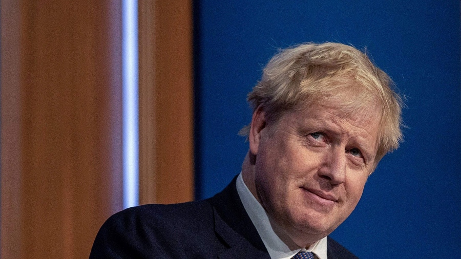 Chey Bowes (Ιρλανδός δημοσιογράφος): Ο Boris Johnson είναι απλά επικίνδυνος, αηδιαστικός και ψεύτης